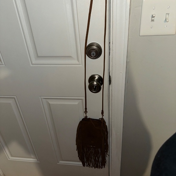 Micheal kors crossbody - Picture 2 of 3